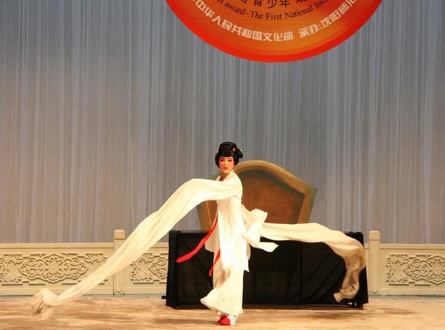 李云霄在首届全国青少年戏曲邀请赛荣获银奖.jpg