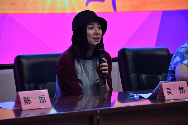 吴婧.jpg